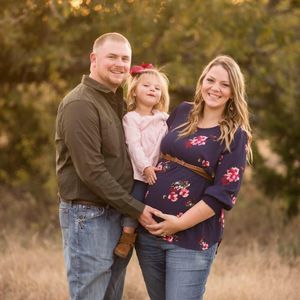 Meet your Posher, Caitlin